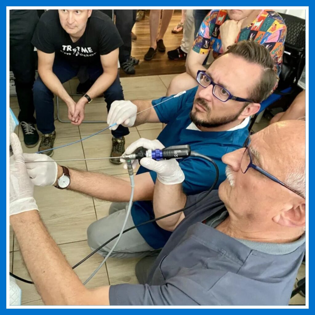 VETROAD® Theoria et&nbsp;Praxis! Szkolenie dla lekarzy weterynarii z&nbsp;zakładania stentów dotchawiczych